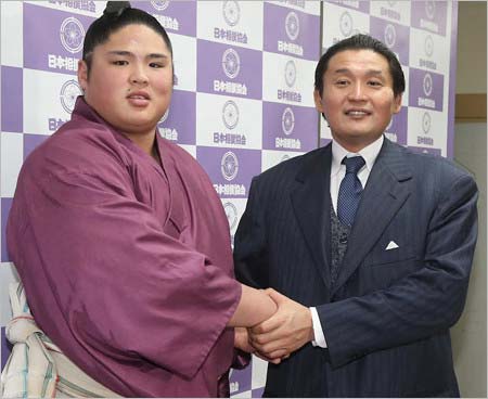 貴公俊と貴乃花親方