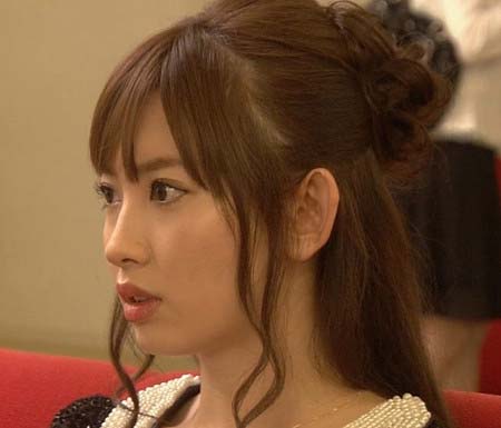 小嶋陽菜の横顔、時期不明