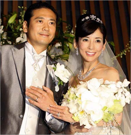 鎧塚俊彦・川島なお美のツーショット