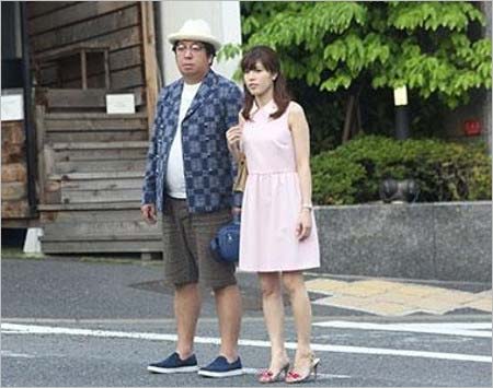 女性自身撮影の日村勇紀&神田愛花