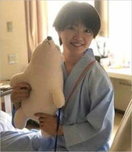 矢方美紀が入院中の撮影の写真