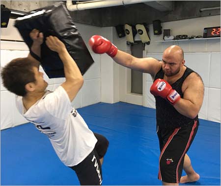 大砂嵐のトレーニング風景