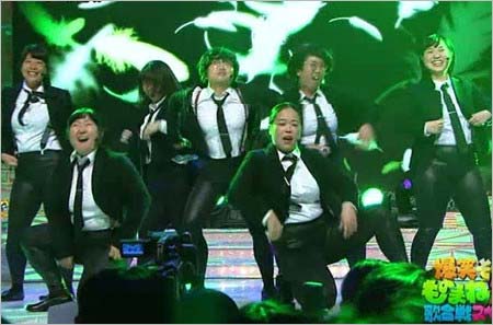 欅坂46のものまねシーン2枚目