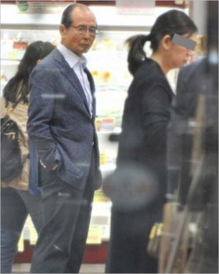 王貞治と再婚相手のフライデーツーショット