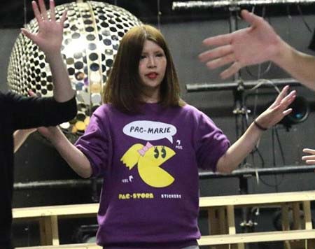 浅草ロック座デビューに向けてダンスレッスンを積む坂口杏里(ANRI)