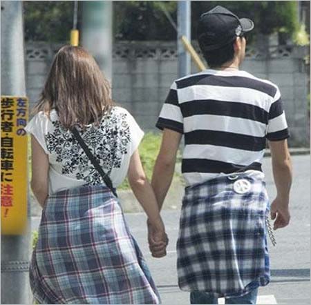 森且行と不倫交際中の彼女の手繋ぎツーショット写真、女性自身が撮影