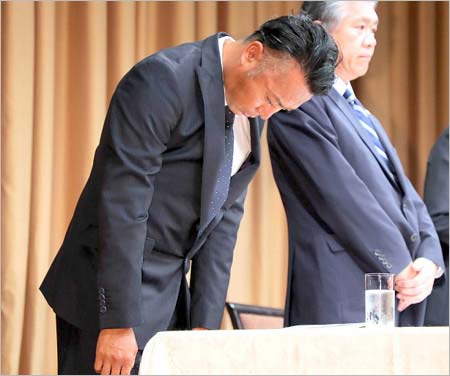 謝罪した片山晋呉