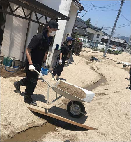 広島でボランティアの齊藤工