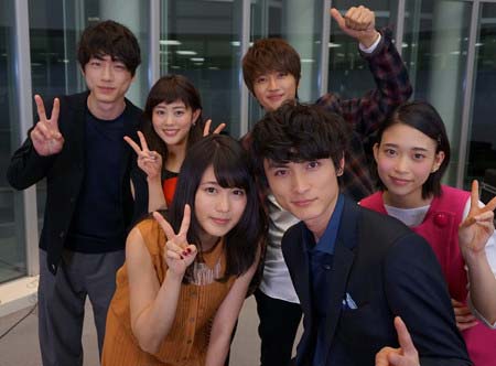 いつ恋で共演の坂口健太郎や高畑充希