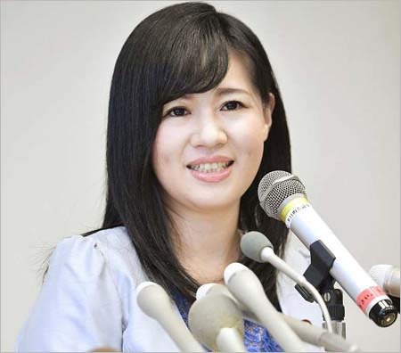 上西小百合元議員
