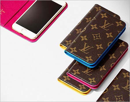 ルイ・ヴィトンのスマホケース