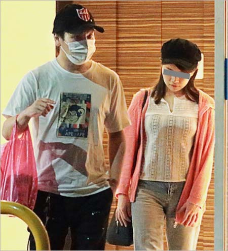 狩野英孝と新彼女のツーショット写真