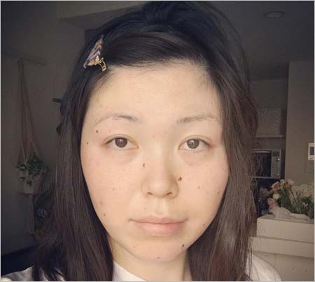 尼神インター誠子の寝起きすっぴん写真