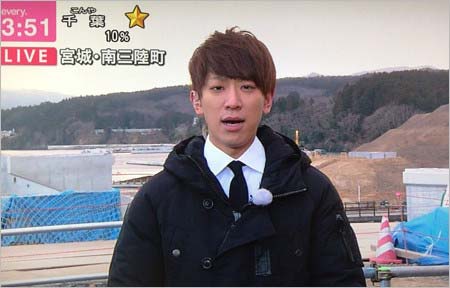 news every.で東日本大震災の被災地を訪問した小山慶一郎