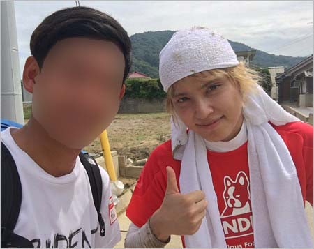 NEWS手越祐也が西日本豪雨の被災地・広島県呉市安浦町でボランティア活動の画像