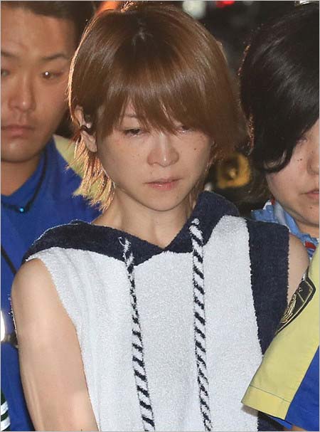 ひき逃げ事故後の吉澤ひとみ容疑者