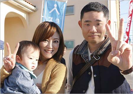 ドラマ『越谷サイコー』出演の吉澤ひとみ＆今野浩喜