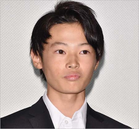 俳優デビューした窪塚洋介の長男・窪塚愛流、『泣き虫しょったんの奇跡』公開初日舞台あいさつ