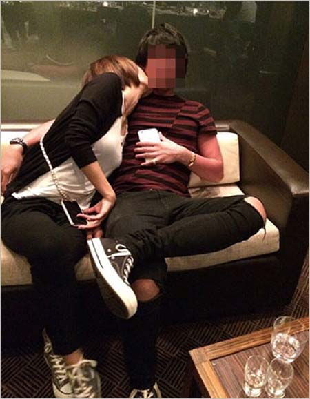 夏菜&GOD SELECTION XXXデザイナー宮崎泰成ツーショット