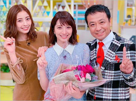 シューイチ卒業時の笹崎里菜と片瀬那奈&中山秀征