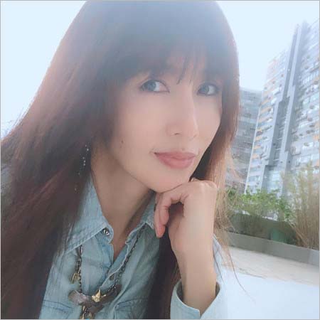 工藤静香の香港ん匂わせ画像