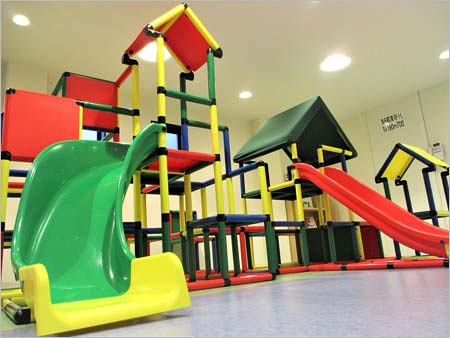 『東向島児童館分館【キラむこ】』ジャングルジム