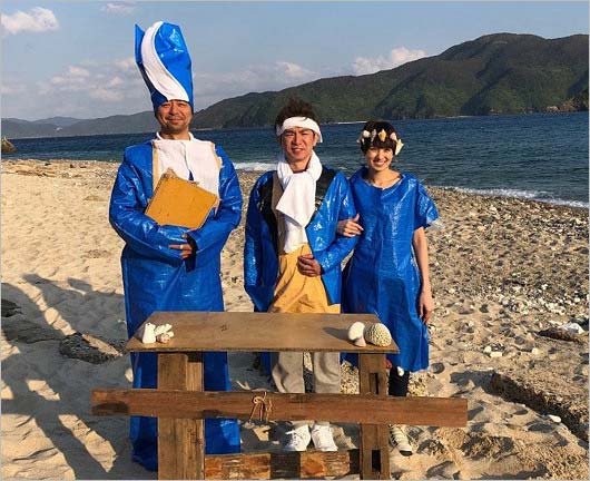 よゐこ濱口＆南明奈の無人島0円結婚式1枚目