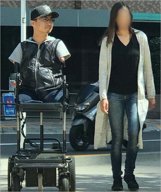 乙武洋匡とザギトワ似の彼女