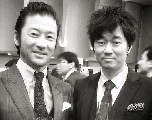 浅野忠信&新井浩文の2ショット画像