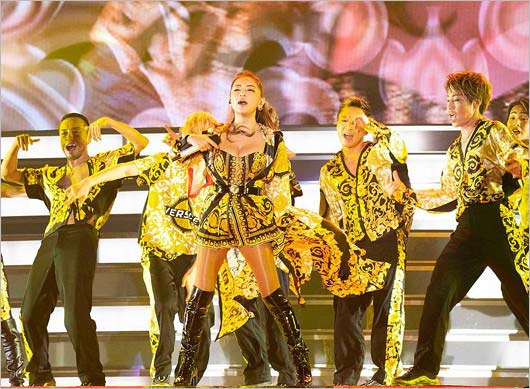 浜崎あゆみのさいたまスーパーアリーナコンサート画像2枚目