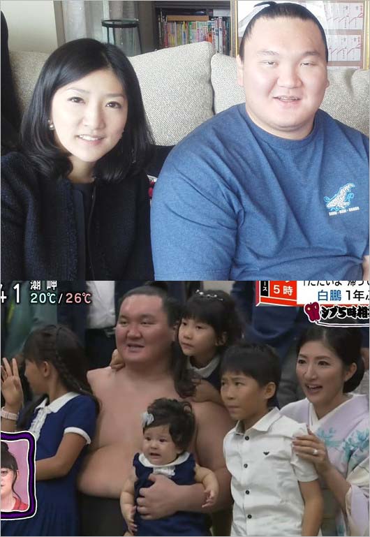 白鵬関と妻・和田紗代子、子供たちの家族写真