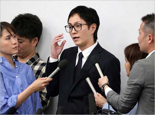 浦田直也容疑者の会見画像2枚目