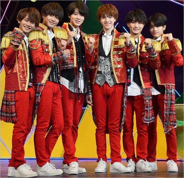 美 少年（び・しょうねん）全身の画像