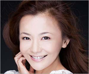 「華原朋美 フリー画像」の画像検索結果
