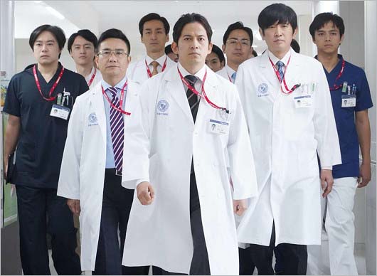 岡田准一『白い巨塔』