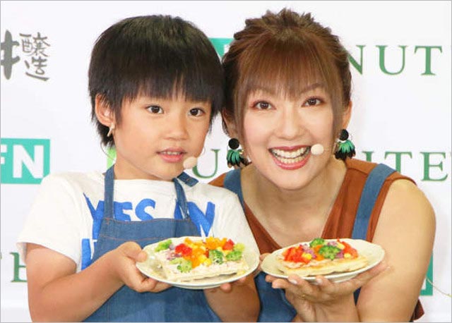 山田まりやと長男・草野崇徳