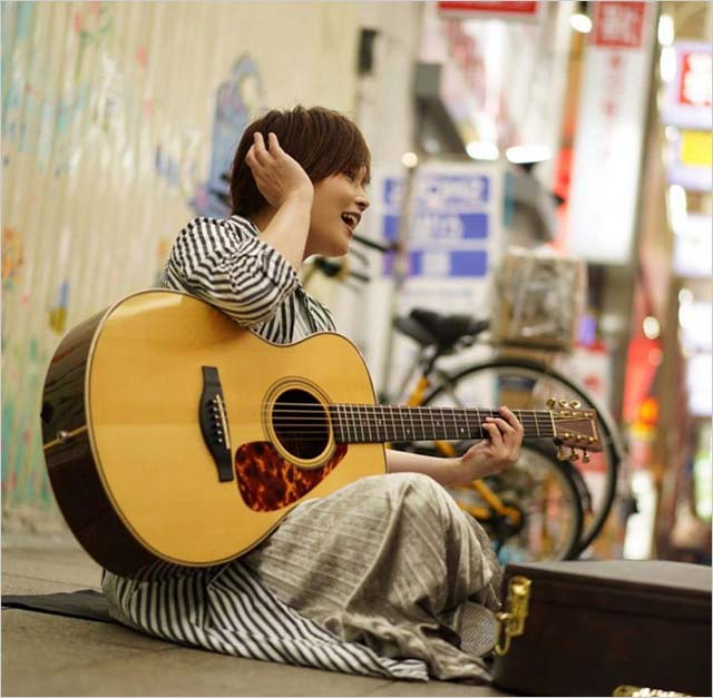 yui路上ライブ・札幌狸小路商店街