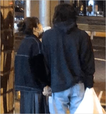 久代萌美アナ&彼氏の北の打ち師達・はるくん手つなぎツーショット画像