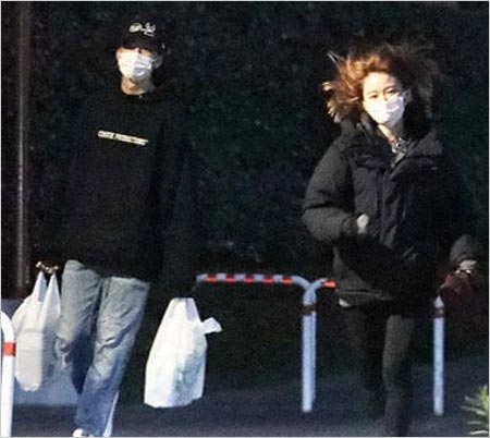 伊藤健太郎と山本舞香のデート現場画像