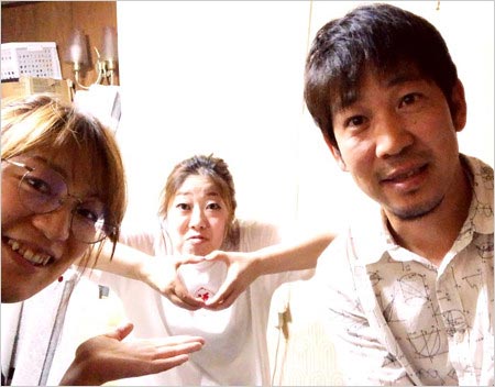 日本エレキテル連合・中野聡子が結婚、相手は松尾アトム前派出所