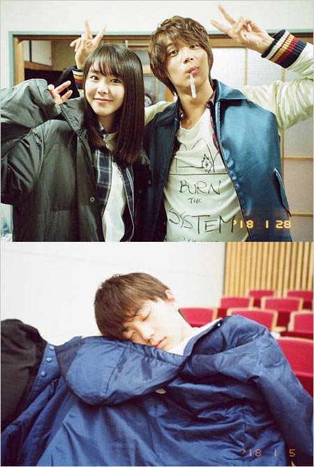 唐田えりかインスタグラムの中川大志とツーショット、伊藤健太郎の寝顔写真