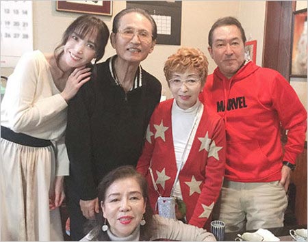 貴城けいの家族写真