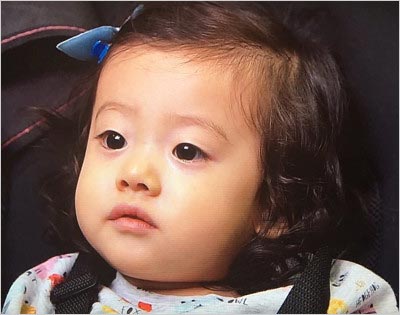 小栗旬と山田優の子供(長女)の顔画像