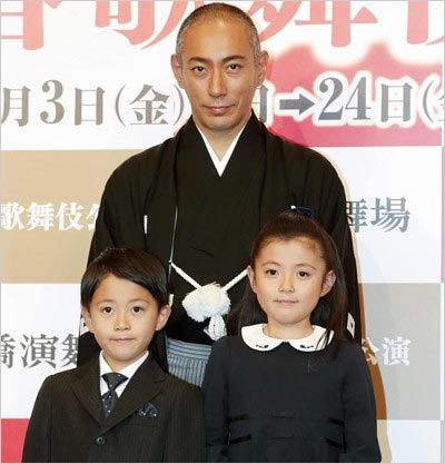 市川海老蔵・長女の麗禾(市川ぼたん)&長男・勸玄(市川新之助)