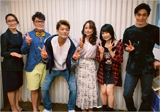 竹内涼真が主演ミュージカル『17 AGAIN(セブンティーン・アゲイン)』出演者たちの写真