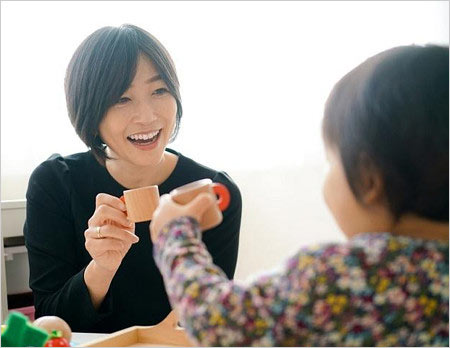 元TBSアナ久保田智子と養女・ハナちゃん