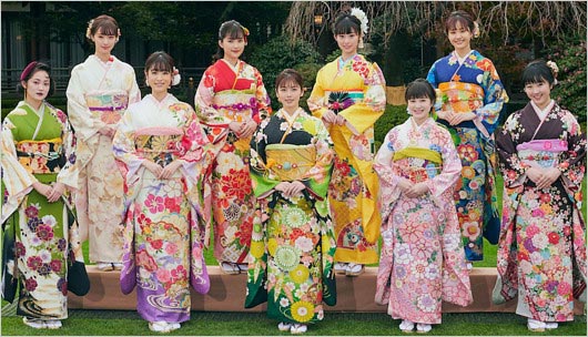 2021年のオスカー新春晴れ着お披露目会(小芝風花・高橋ひかる・井本彩花・本田望結・本田紗来ら)