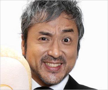 ムロツヨシ