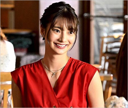 星蘭ひとみがカネ恋出演時の画像