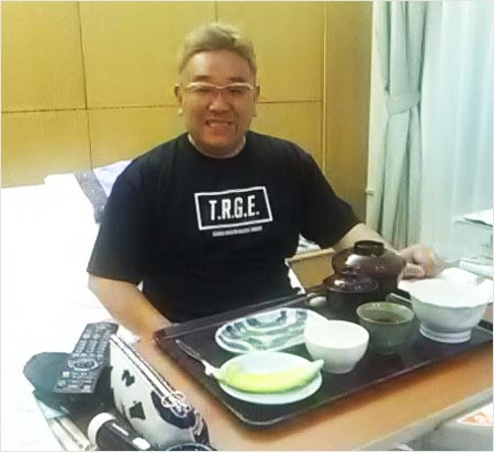 伊達みきお膀胱ガン手術で入院中の姿